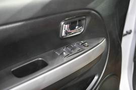 长城炫丽Cross车展实拍