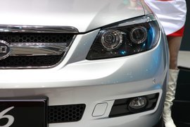 比亚迪S6车展实拍