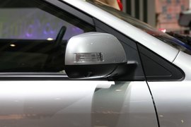 比亚迪S6车展实拍