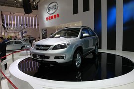 比亚迪S6车展实拍