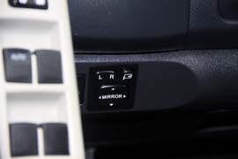 丰田雅力士车展实拍