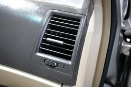 比亚迪I6车展实拍