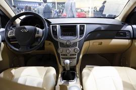 奇瑞A3三厢车展实拍