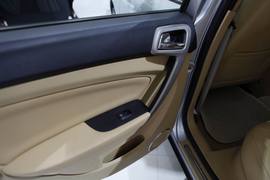 奇瑞A3三厢车展实拍