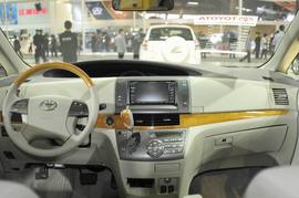 丰田普瑞维亚车展实拍