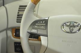 丰田普瑞维亚车展实拍