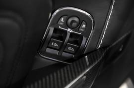 DBS敞篷版车展实拍