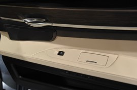 宝马7系混动车展实拍
