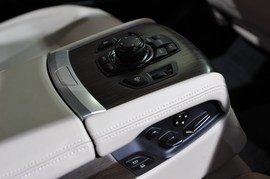 宝马7系混动车展实拍