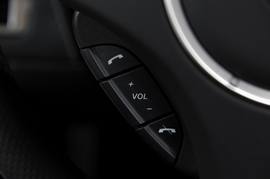 阿斯顿马丁V8