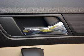 2016款斯柯达昕锐1.6L手动前行版