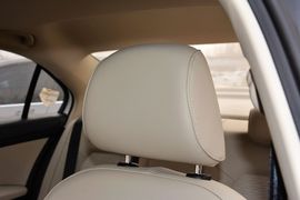 2016款斯柯达昕锐1.6L手动前行版