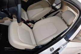 2016款斯柯达昕锐1.6L手动前行版