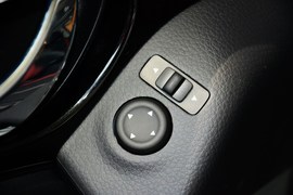 2016款日产逍客2.0L