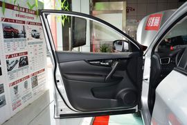 2016款日产逍客2.0L