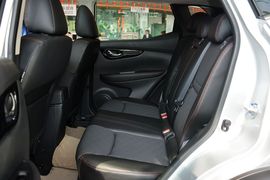 2016款日产逍客2.0L