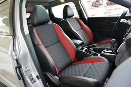 2016款日产逍客2.0L