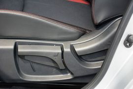 2016款日产逍客2.0L