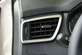 2016款日产逍客2.0L