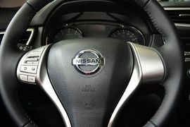 2016款日产逍客2.0L