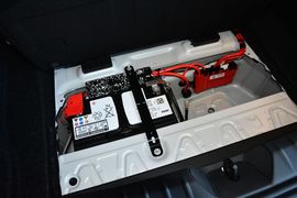 2015款宝马120i领先型
