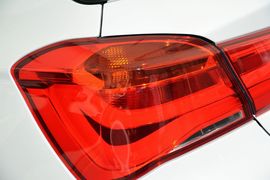 2015款宝马120i领先型