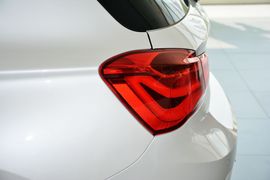 2015款宝马120i领先型