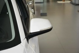 2015款宝马120i领先型