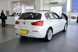 2015款宝马120i领先型