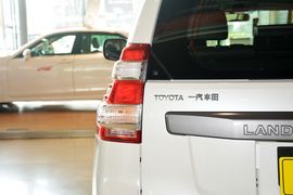 2016款丰田普拉多3.5L