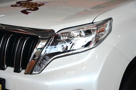2016款丰田普拉多3.5L