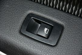 2015款宝马120i领先型