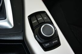 2015款宝马120i领先型
