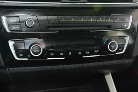 2015款宝马120i领先型