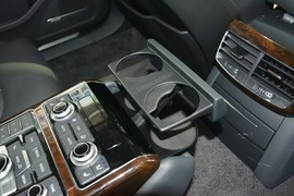 2016款奥迪A8L