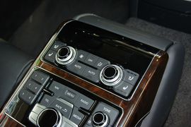 2016款奥迪A8L