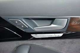 2016款奥迪A8L