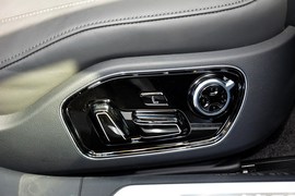 2016款奥迪A8L