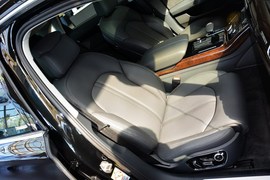 2016款奥迪A8L