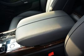 2016款奥迪A8L