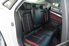 2016款奥迪A4L