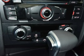 2016款奥迪A4L