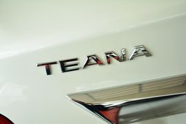 2013款日产天籁2.0L