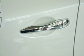 2013款日产天籁2.0L