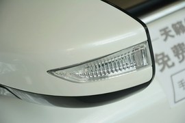 2013款日产天籁2.0L