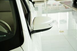 2013款日产天籁2.0L