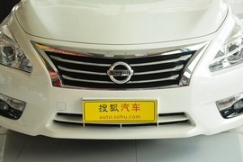 2013款日产天籁2.0L