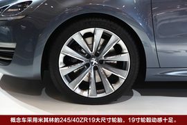 标致5