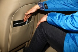 2010款奔驰E级长轴版试驾实拍