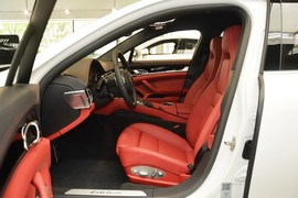 2016款保时捷Panamera